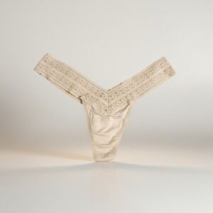 Hanky Panky DreamEase Low Rise Thong Chai Beige Lace Trim Modal 631004 NEW